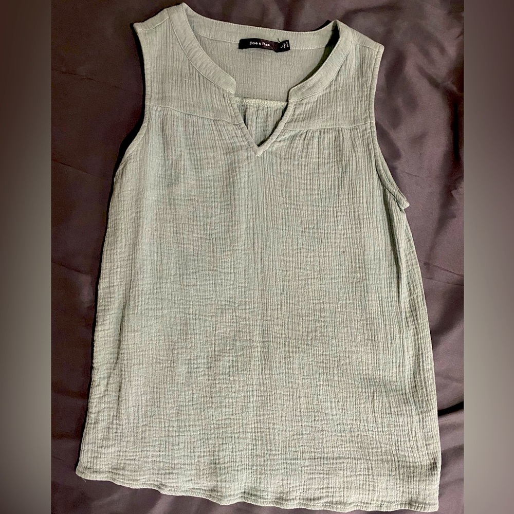 NWOT Doe & Rae green tank